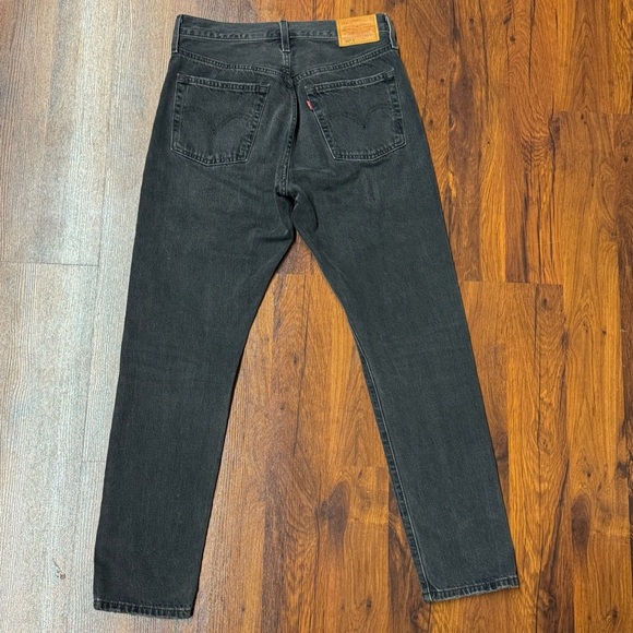 Levi’s Premium 501 Skinny Jeans | Distressed Washed Black High Rise (W26 L28) - Picture 5 of 7